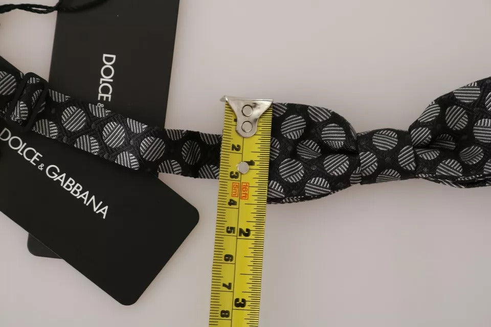 Outfito.ae