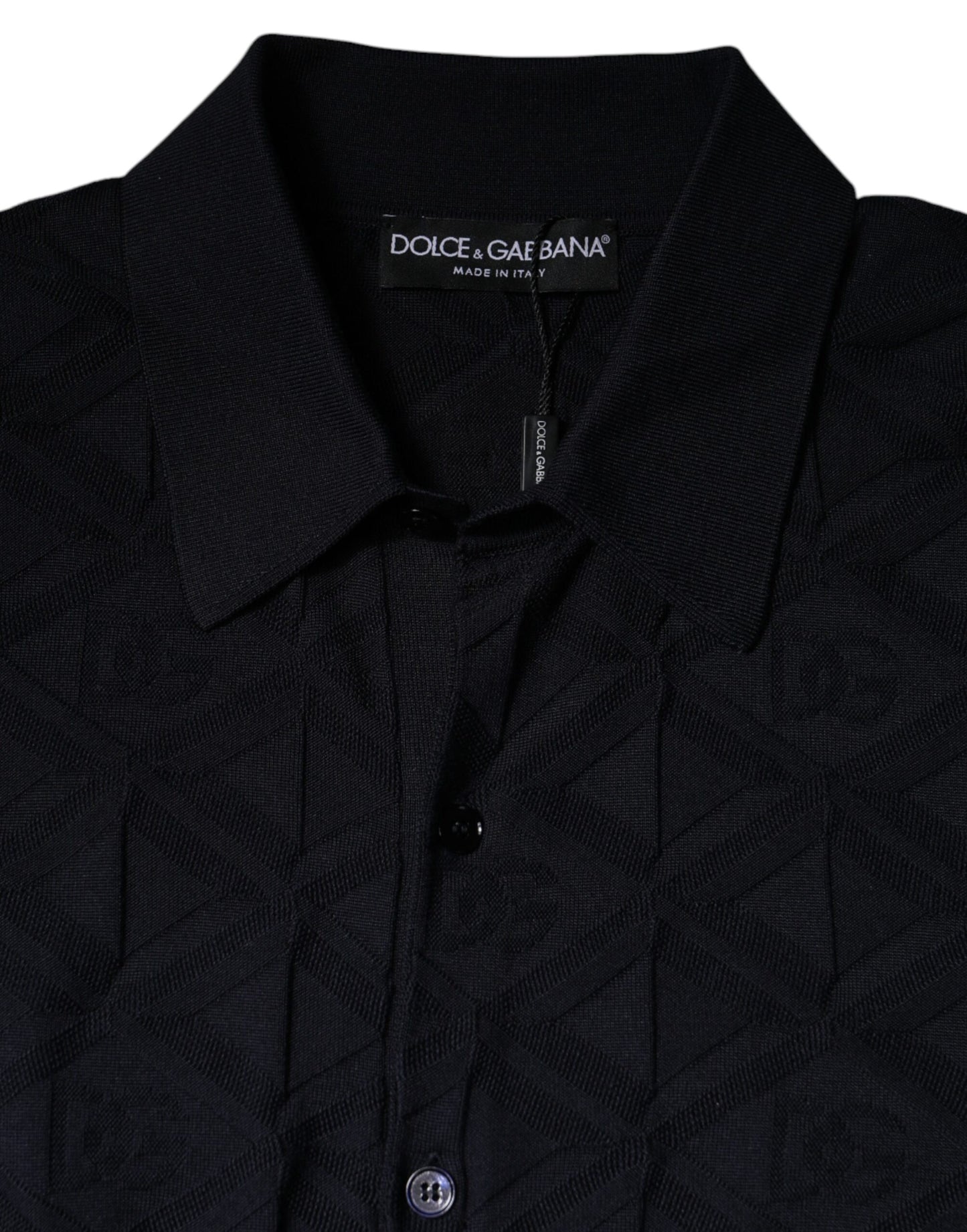 Outfito.ae