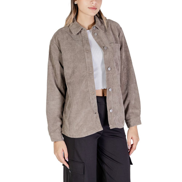 Outfito.ae