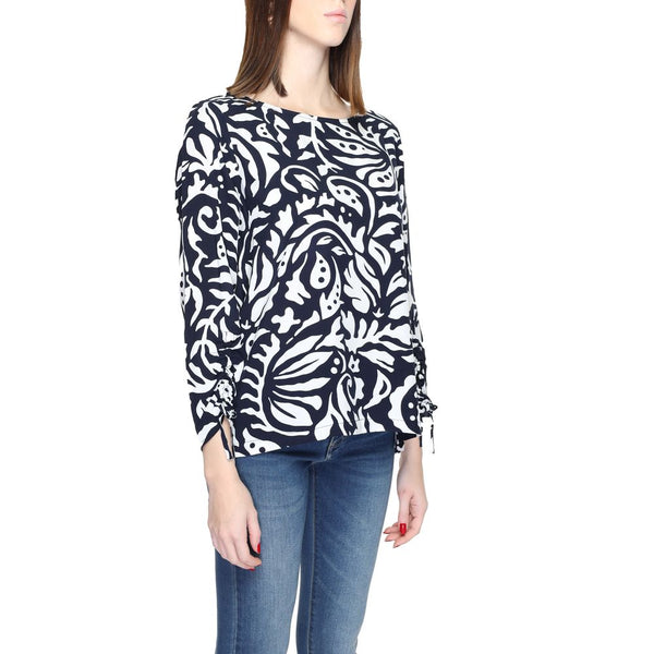 Outfito.ae