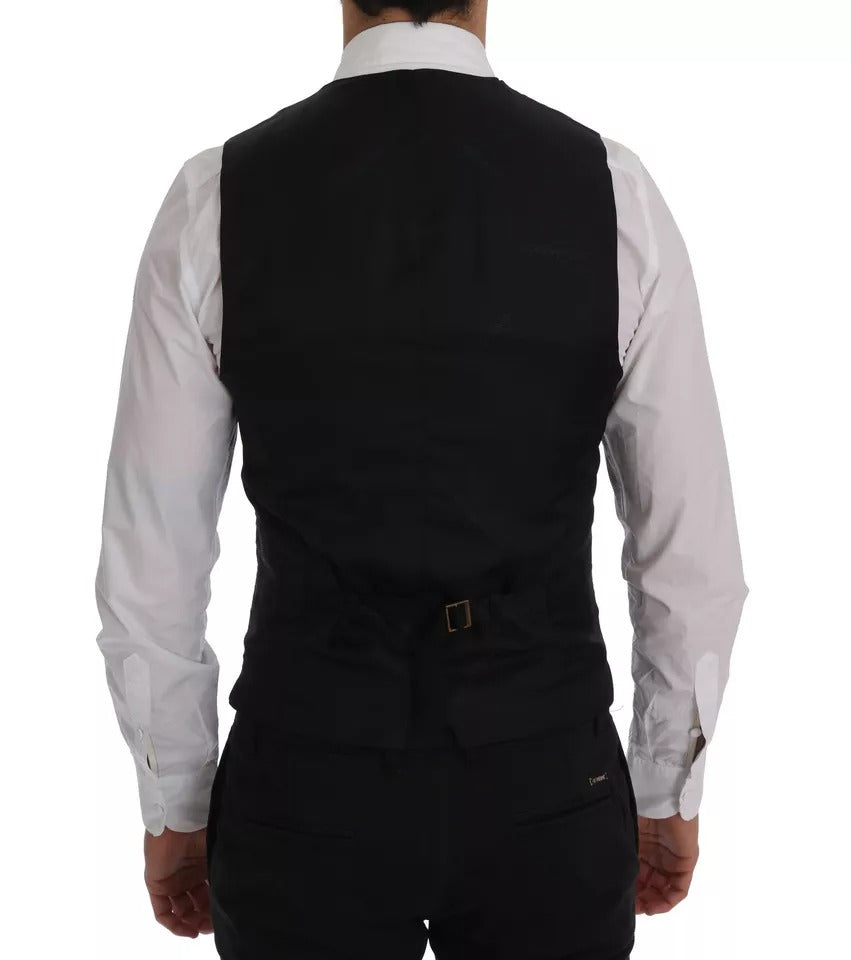 Outfito.ae