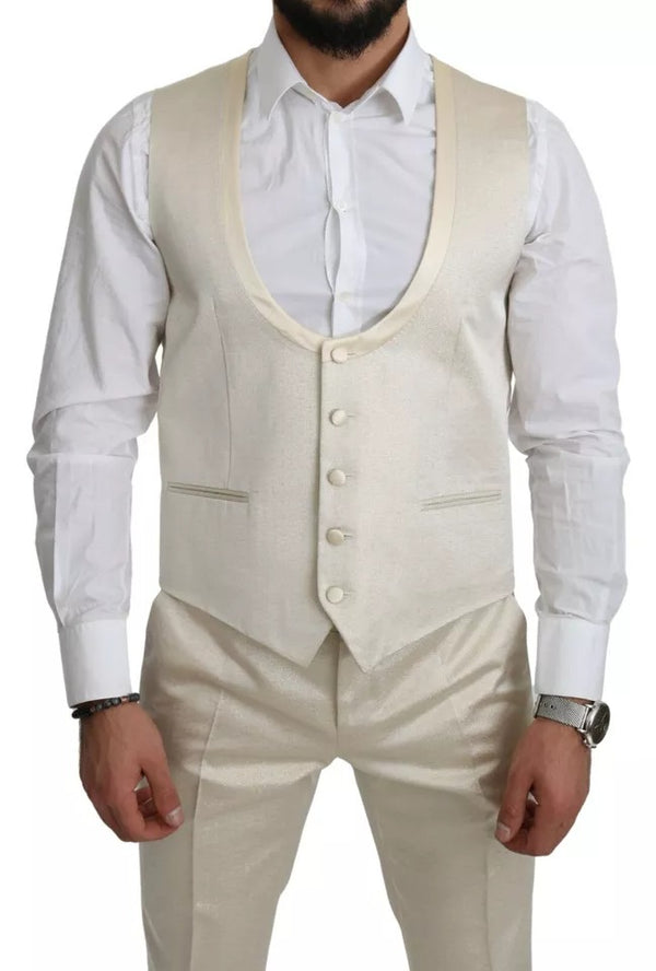 Outfito.ae
