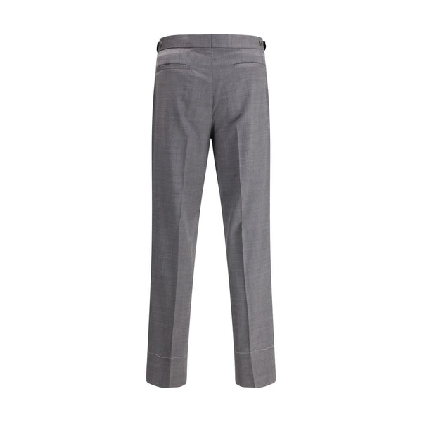 Outfito.ae