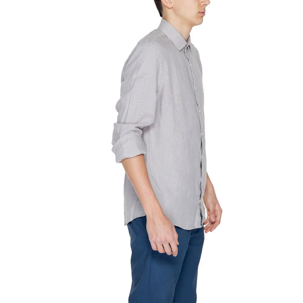 Outfito.ae