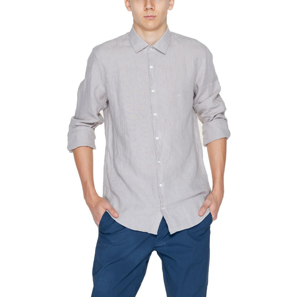 Outfito.ae
