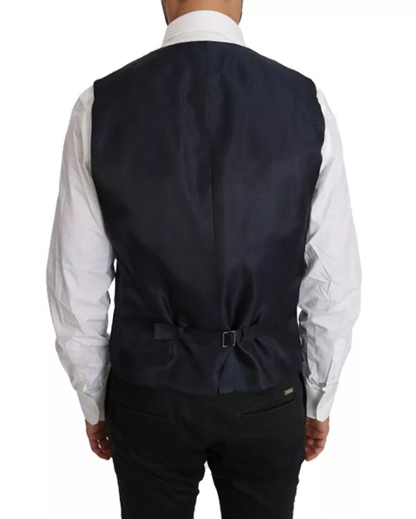 Outfito.ae