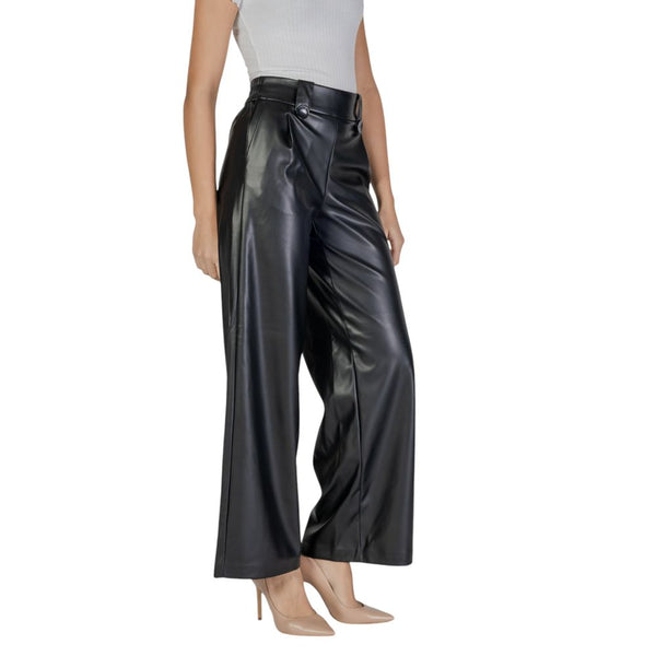 Outfito.ae