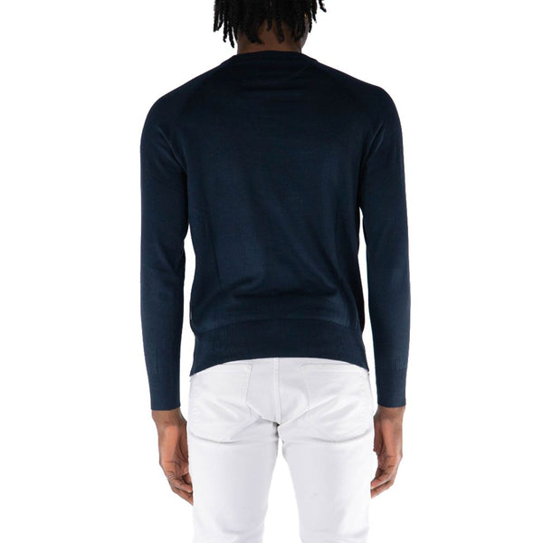 Outfito.ae