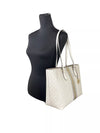 Outfito.ae