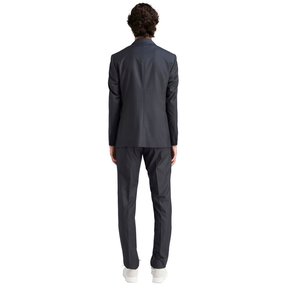 Outfito.ae