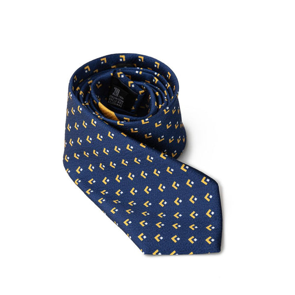 Giorgio Armani Silk Outfito.ae