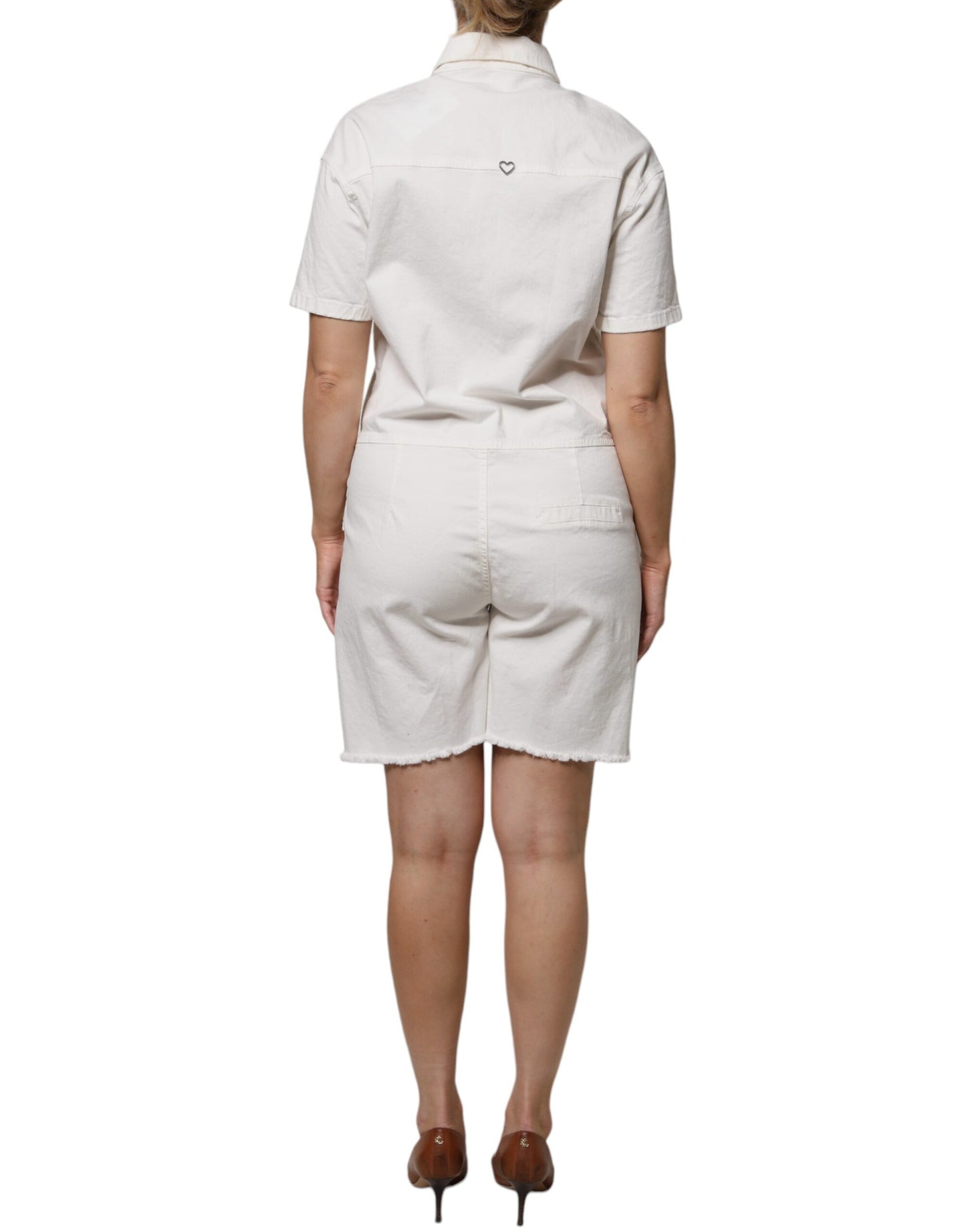 Outfito.ae