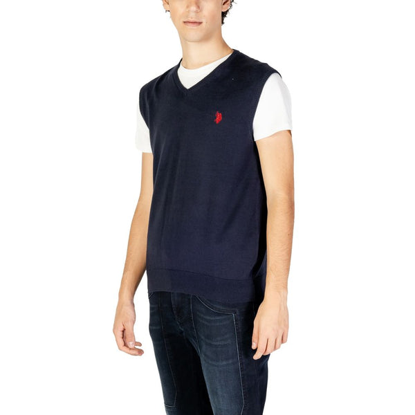 Outfito.ae