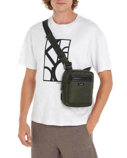 Outfito.ae