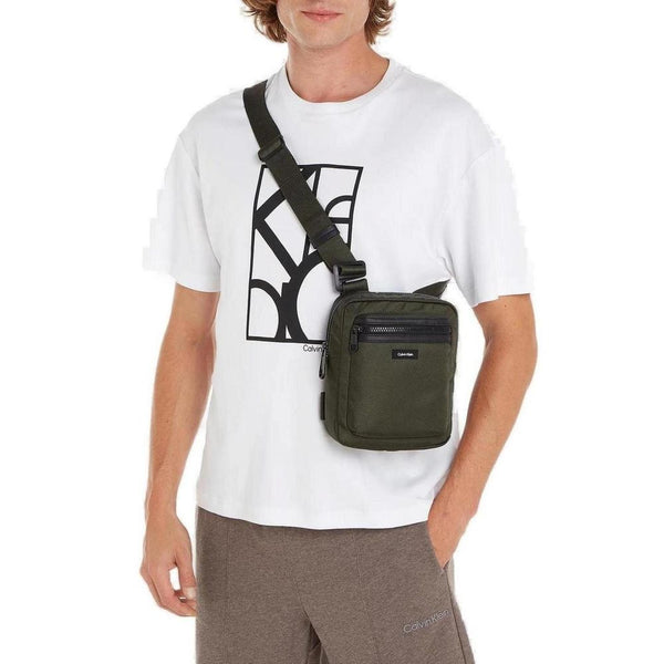 Outfito.ae