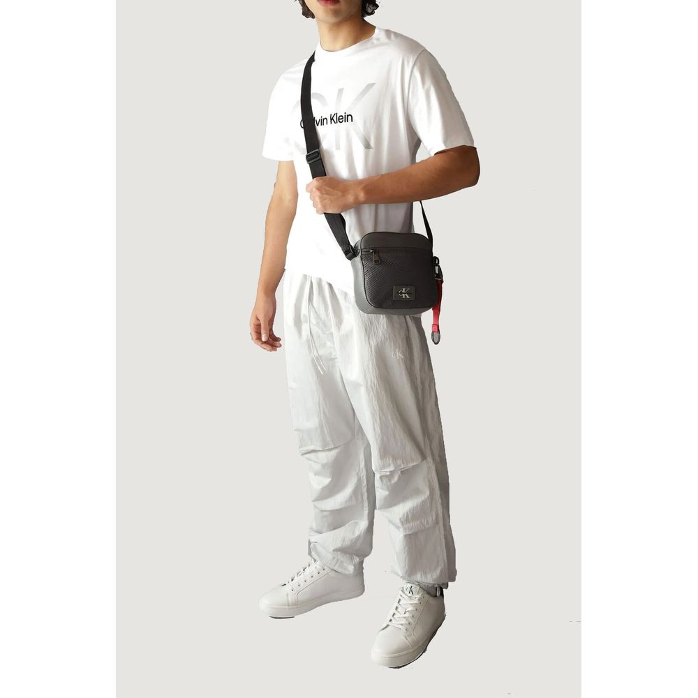 Outfito.ae