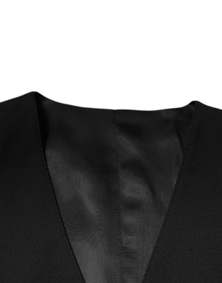 Outfito.ae