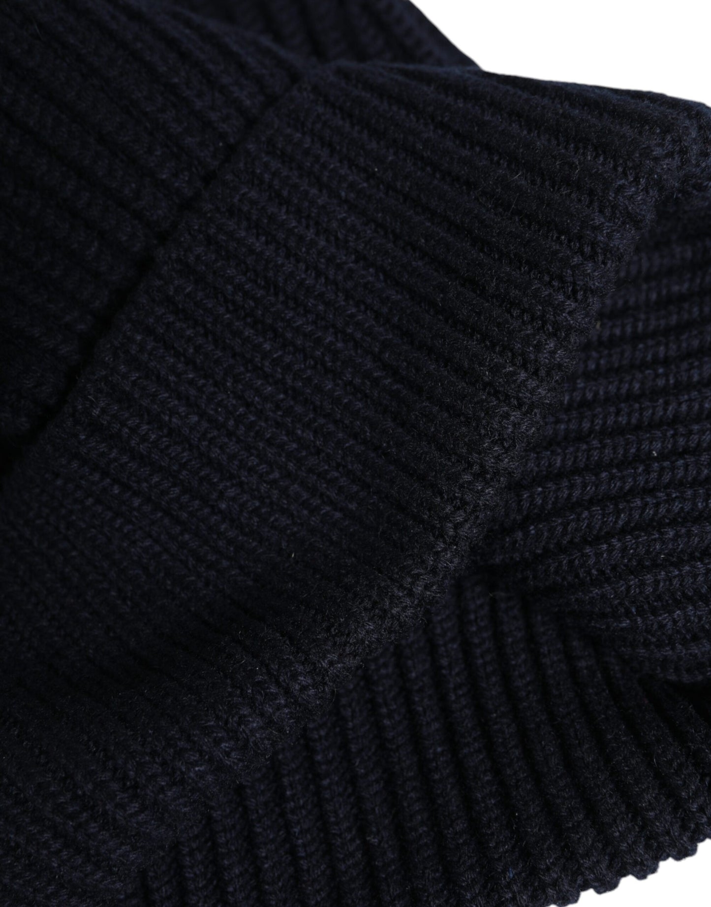 Outfito.ae