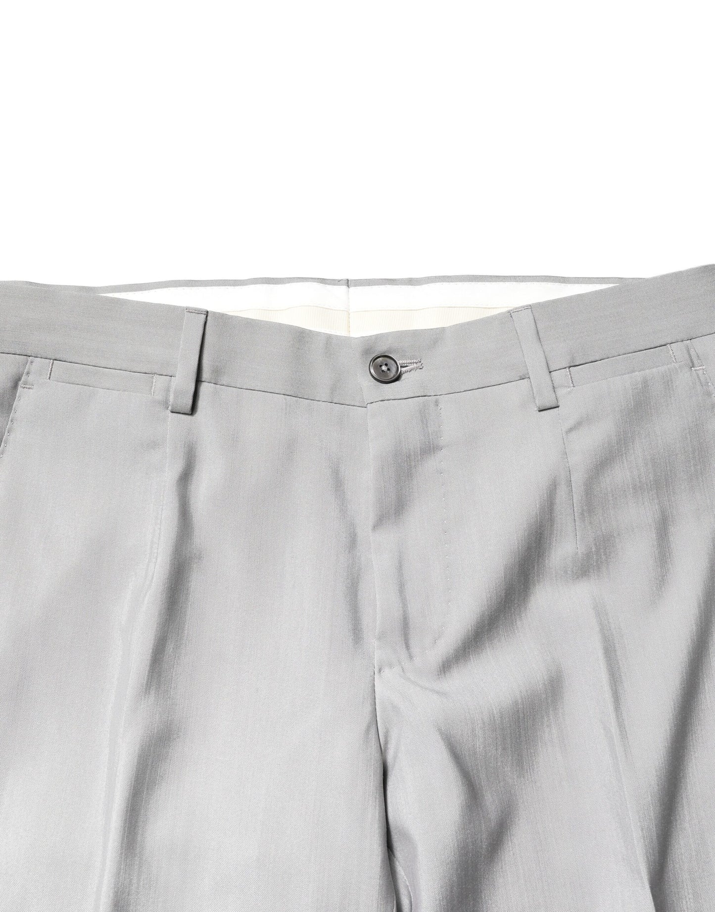Outfito.ae