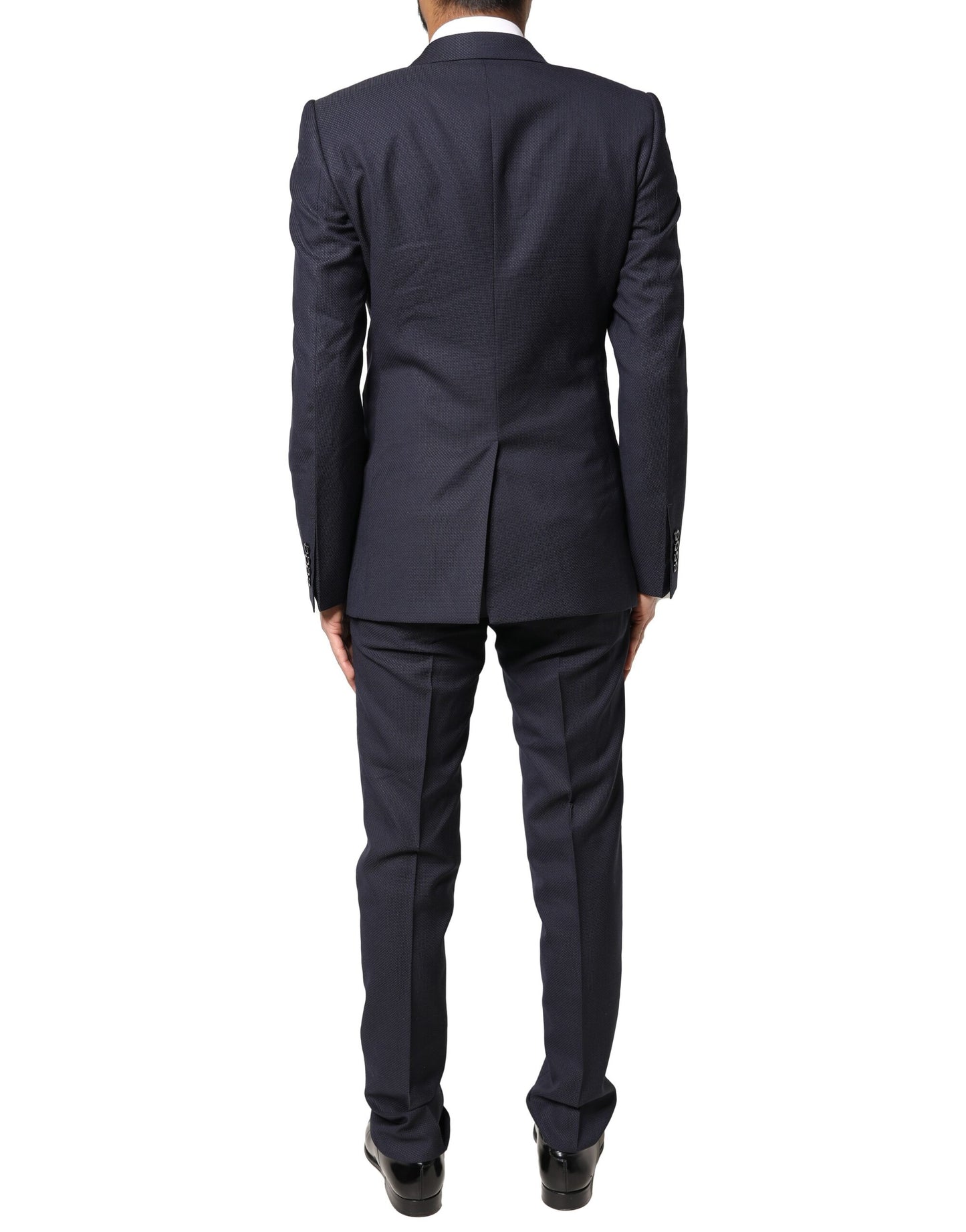 Outfito.ae