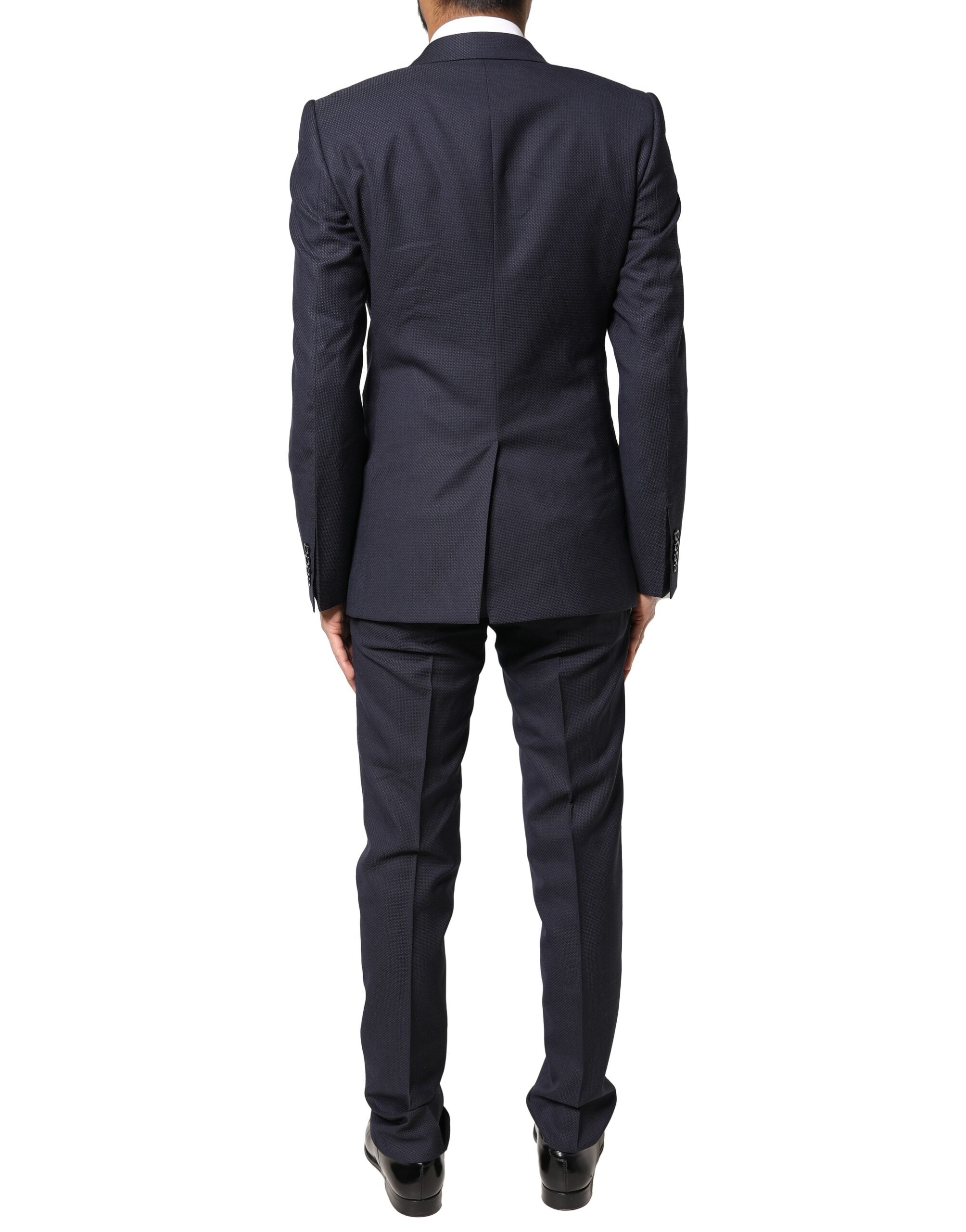 Outfito.ae