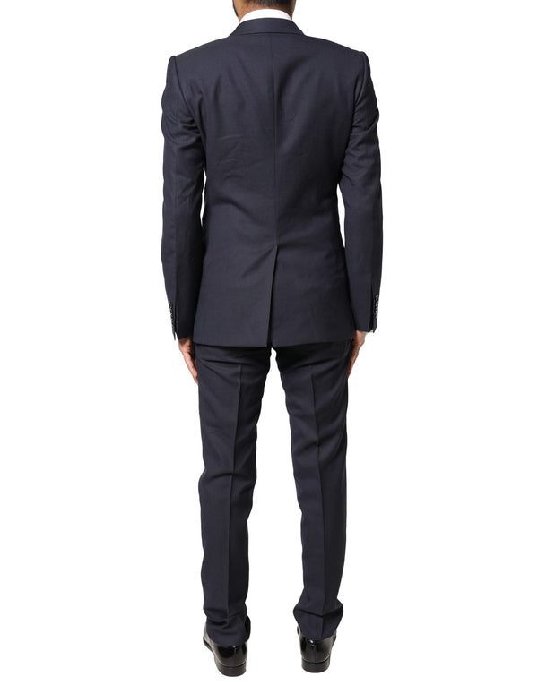 Outfito.ae