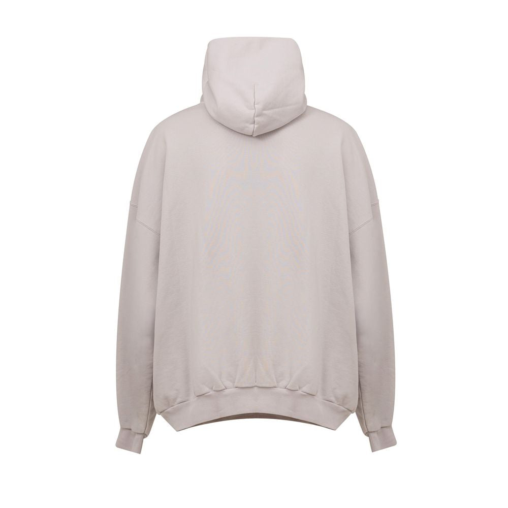 Outfito.ae