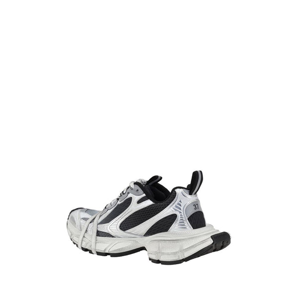 Outfito.ae