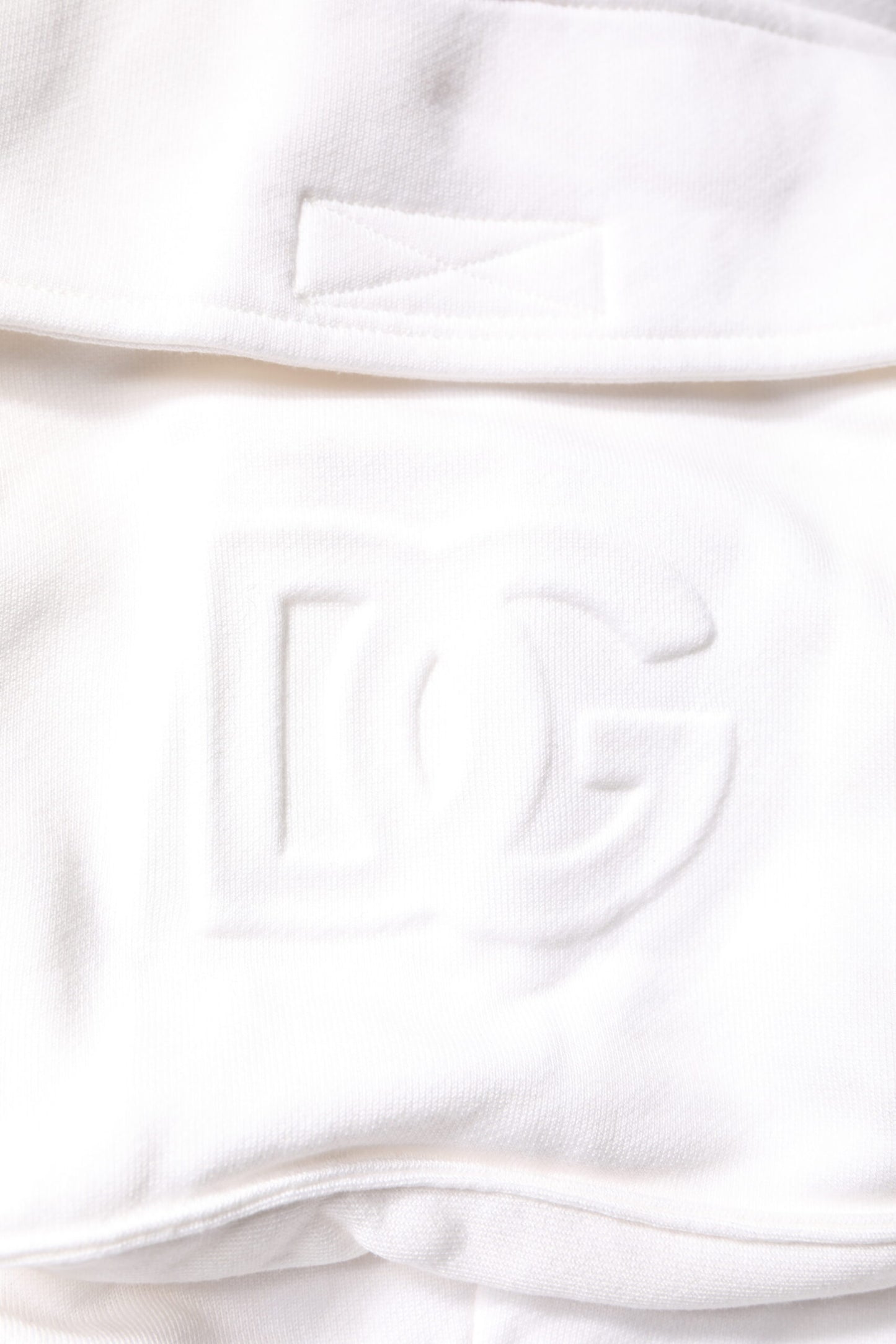 Outfito.ae