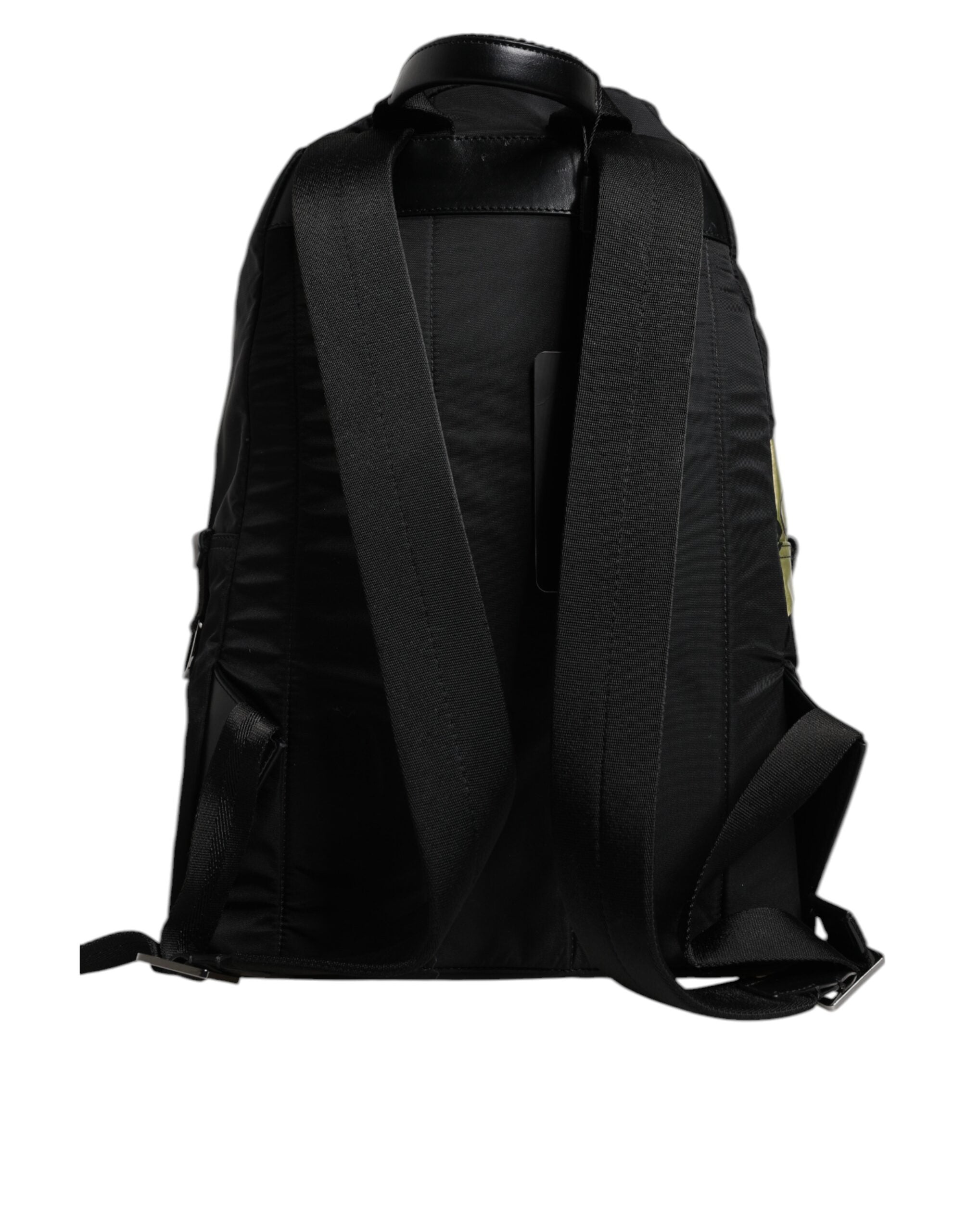 Outfito.ae