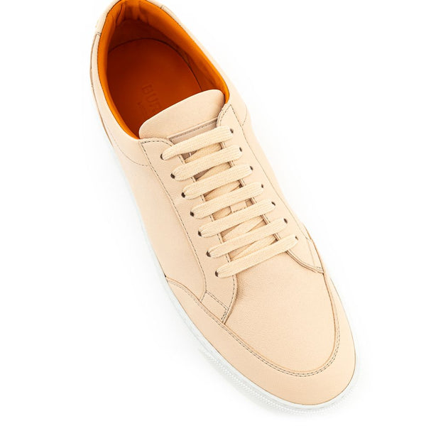 Outfito.ae