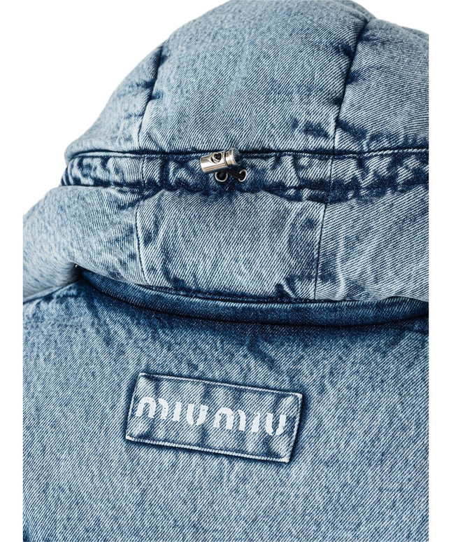 Outfito.ae