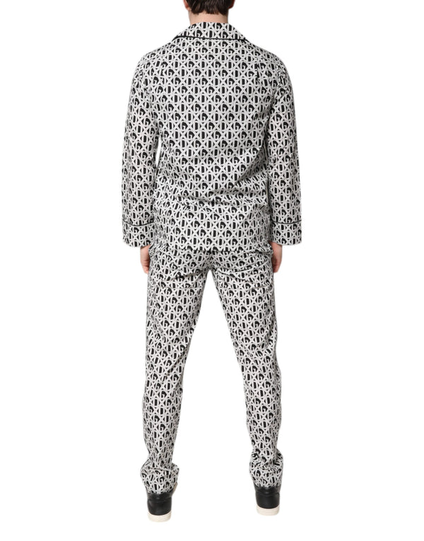 Outfito.ae