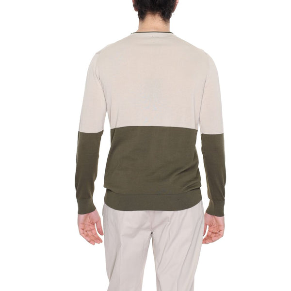 Outfito.ae