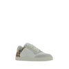 Outfito.ae