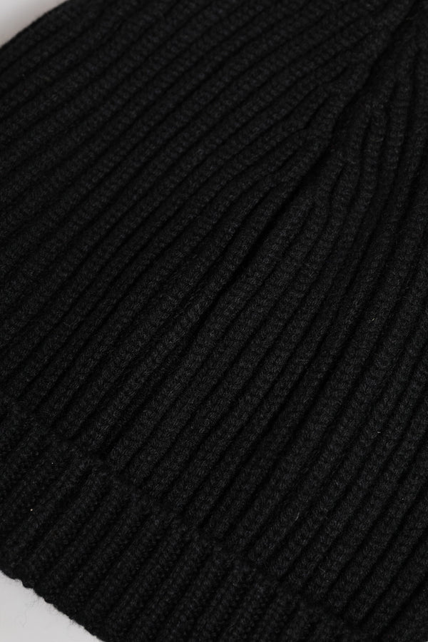 Outfito.ae