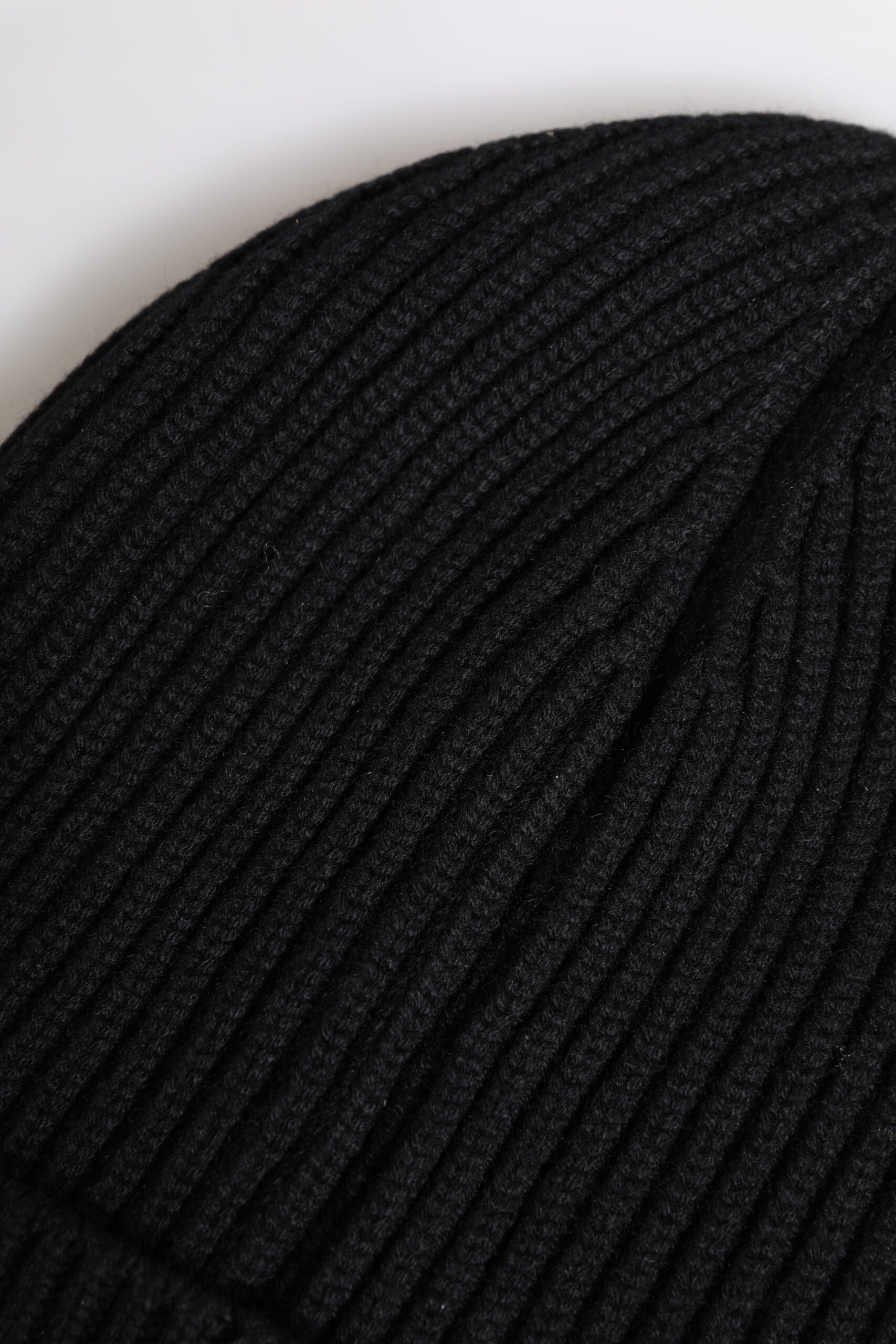 Outfito.ae