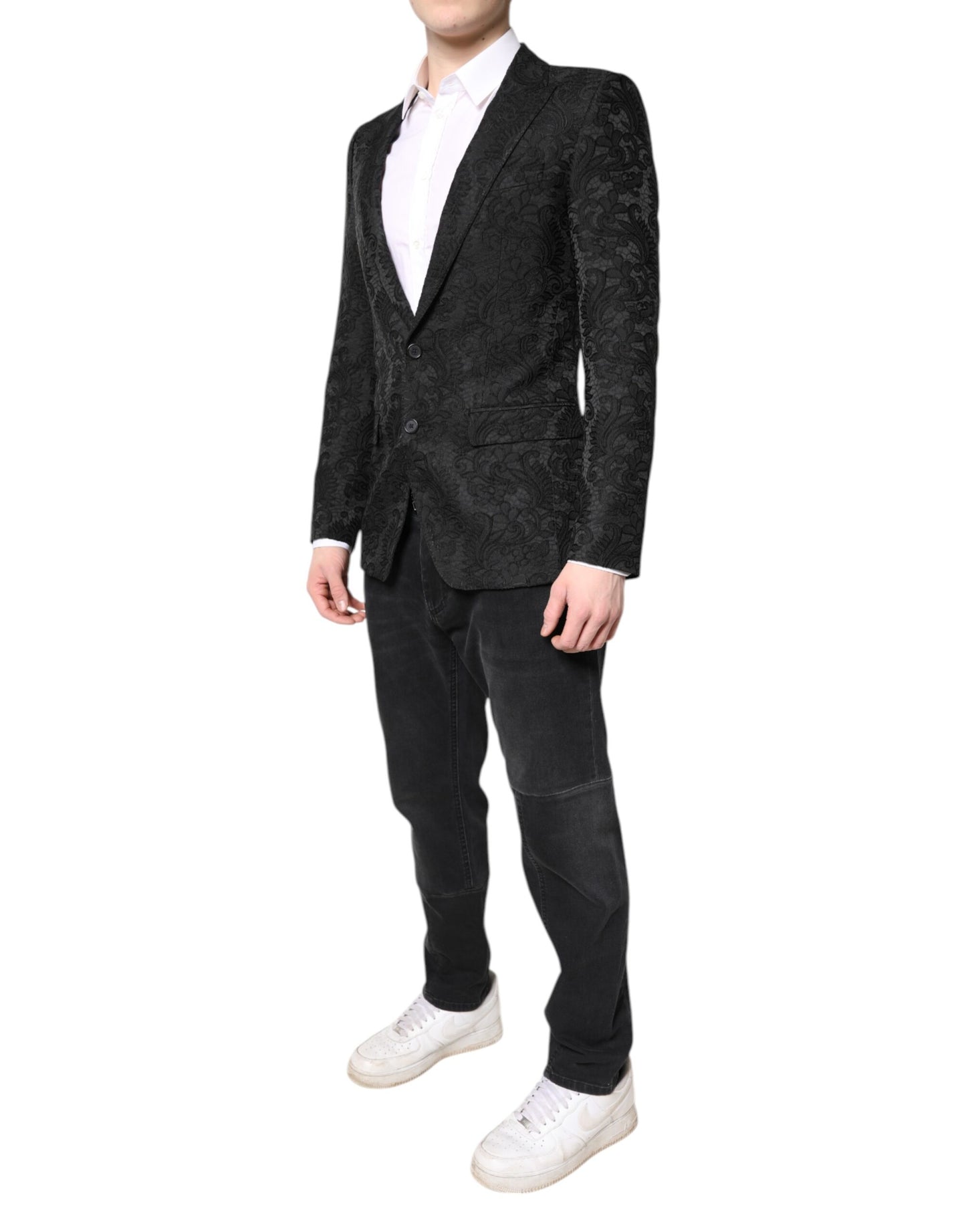 Outfito.ae