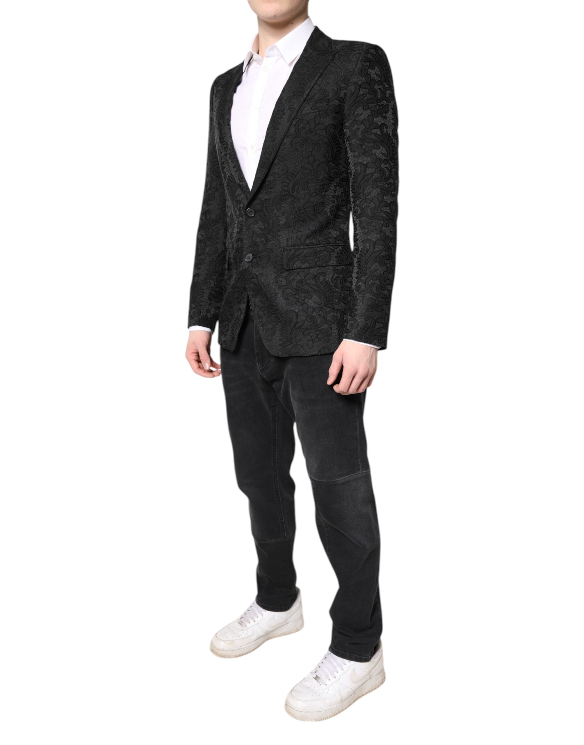 Outfito.ae