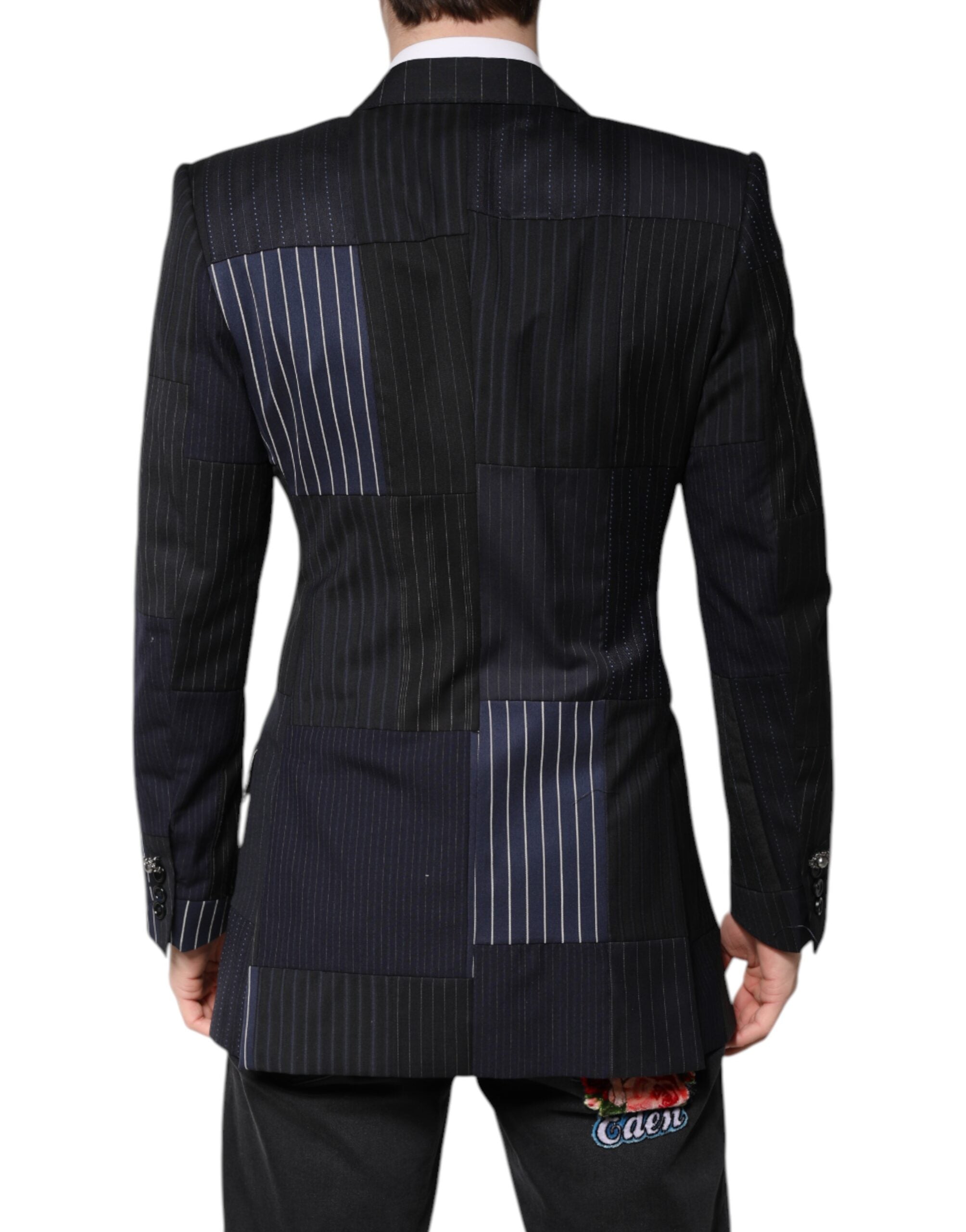 Outfito.ae