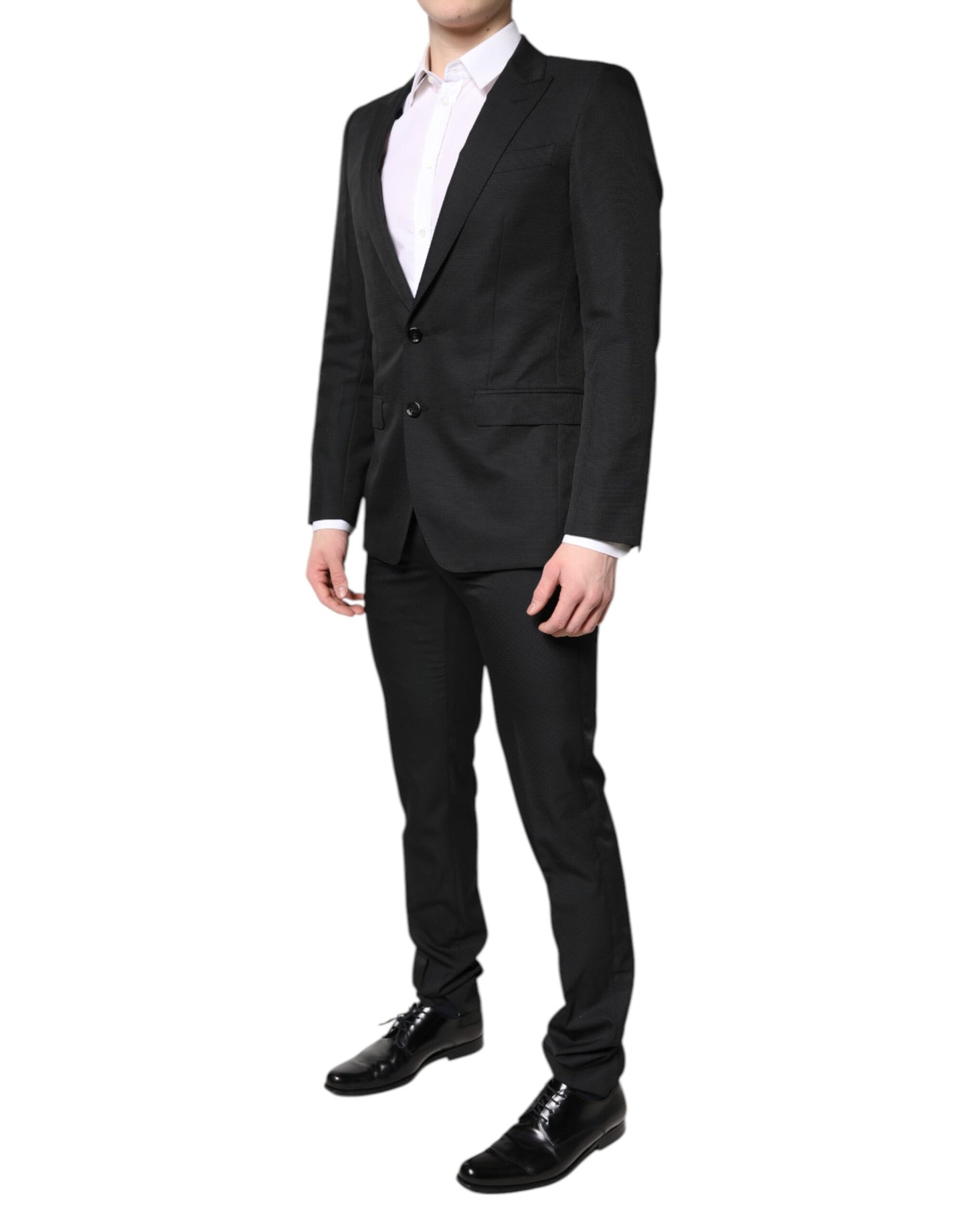 Outfito.ae