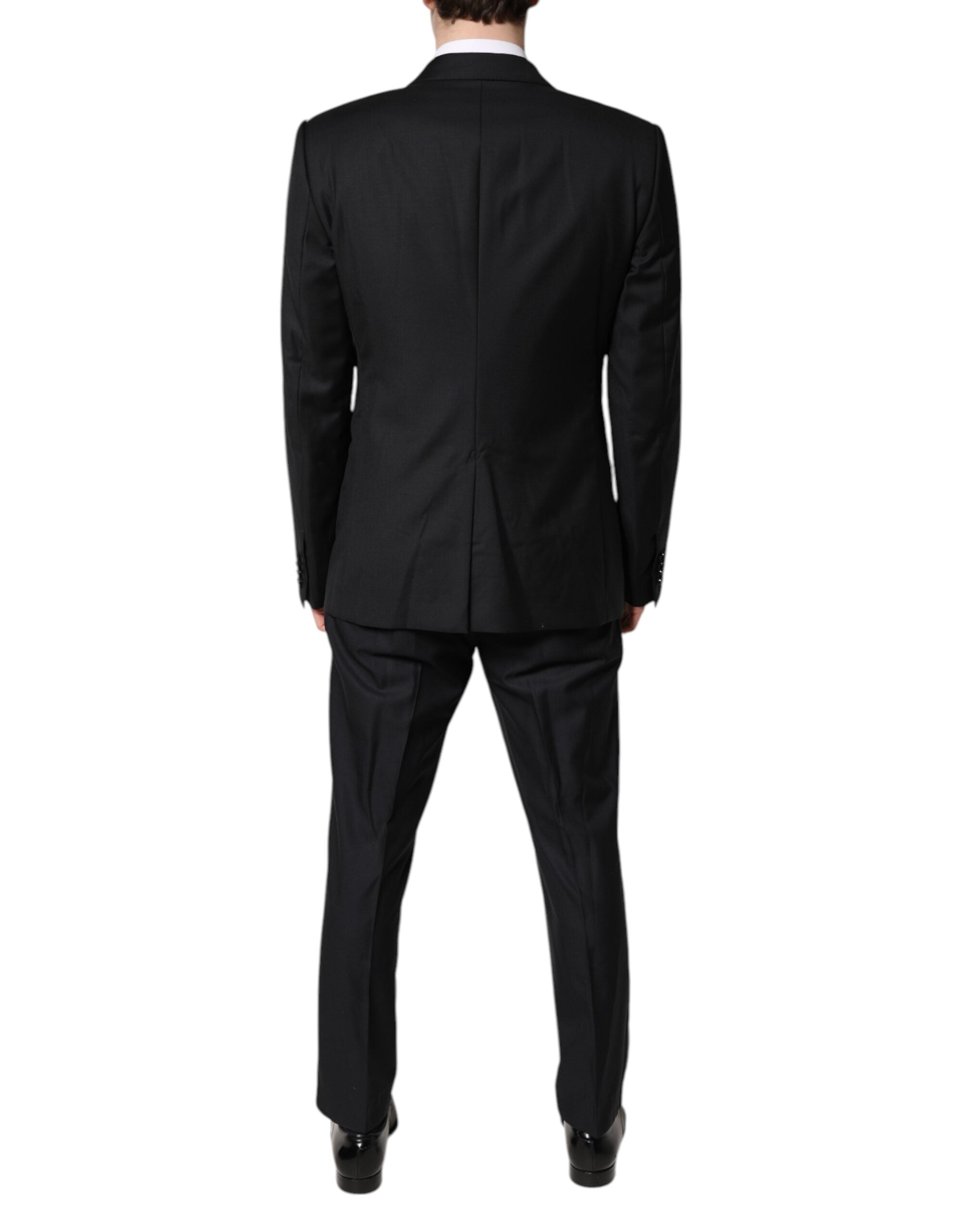 Outfito.ae