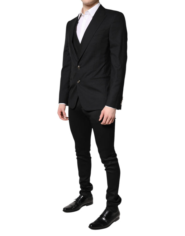 Outfito.ae