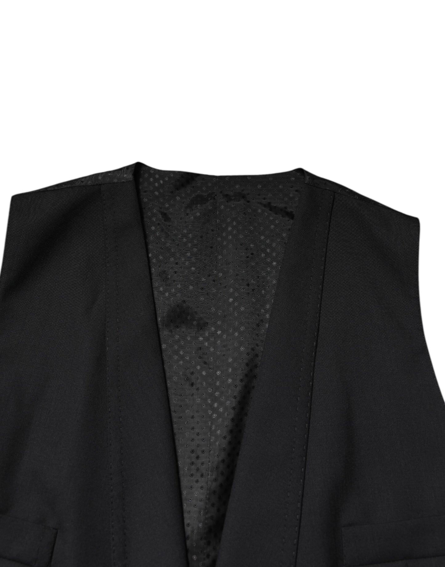 Outfito.ae