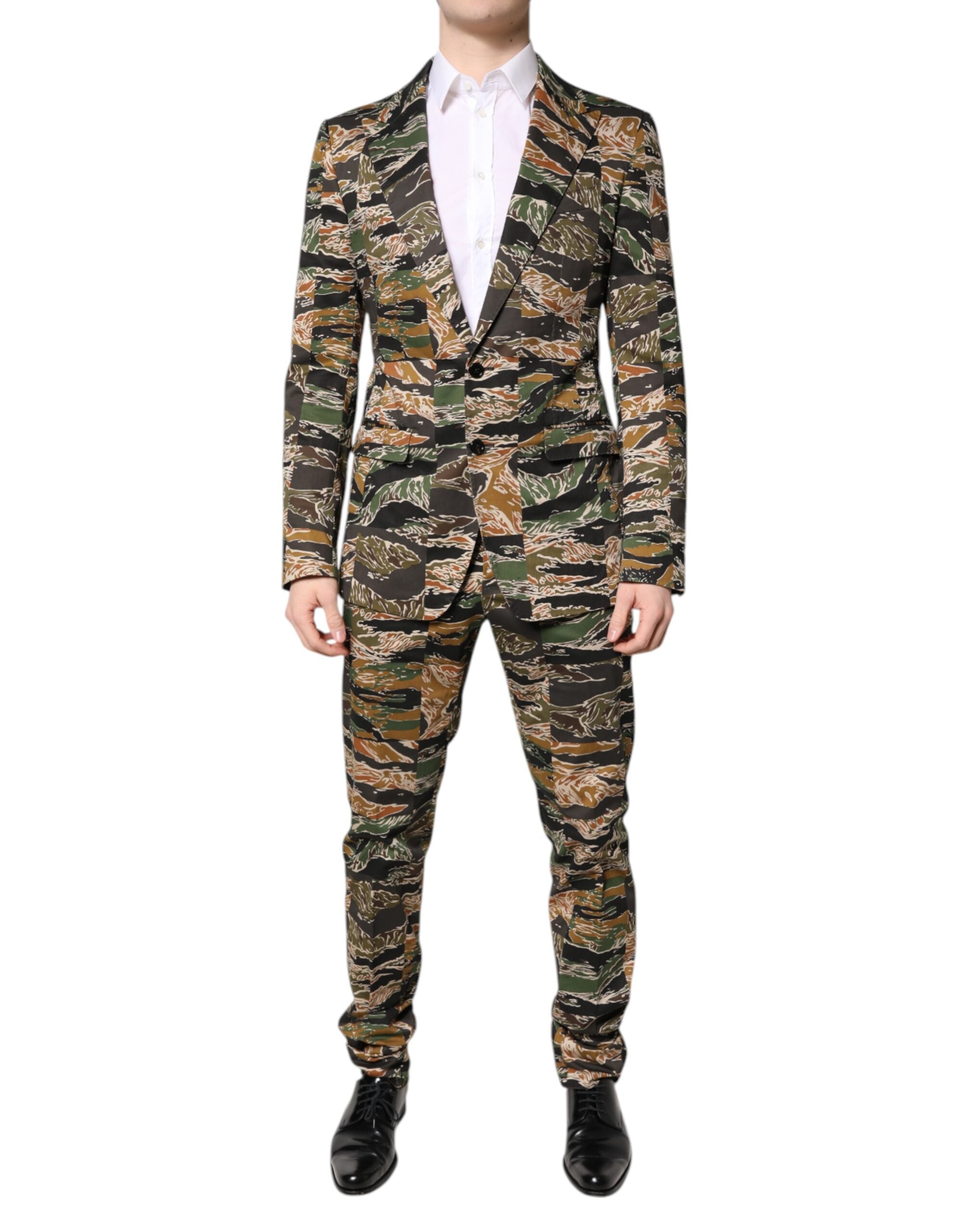 Outfito.ae