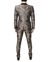 Outfito.ae