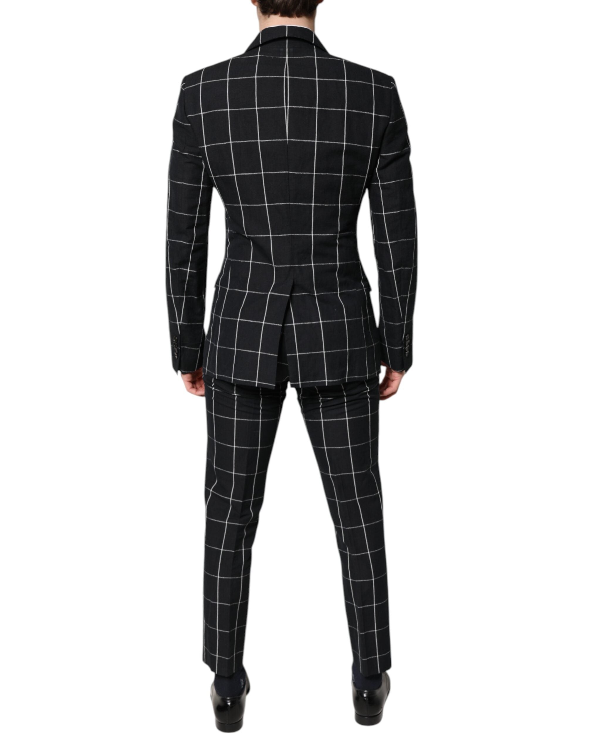 Outfito.ae