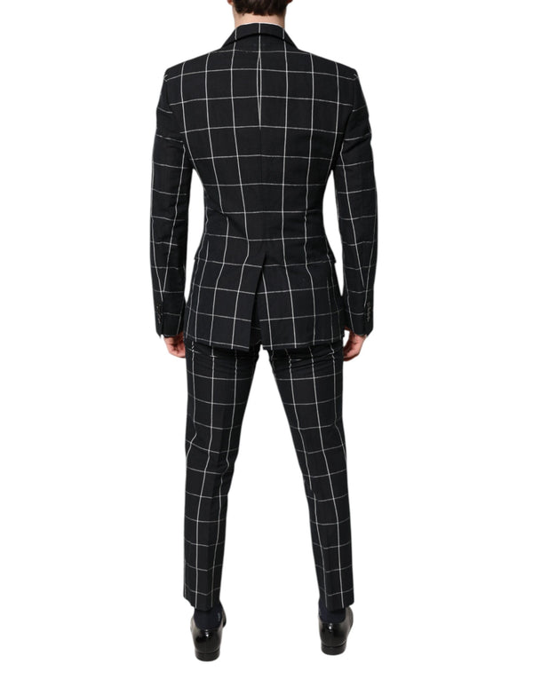 Outfito.ae