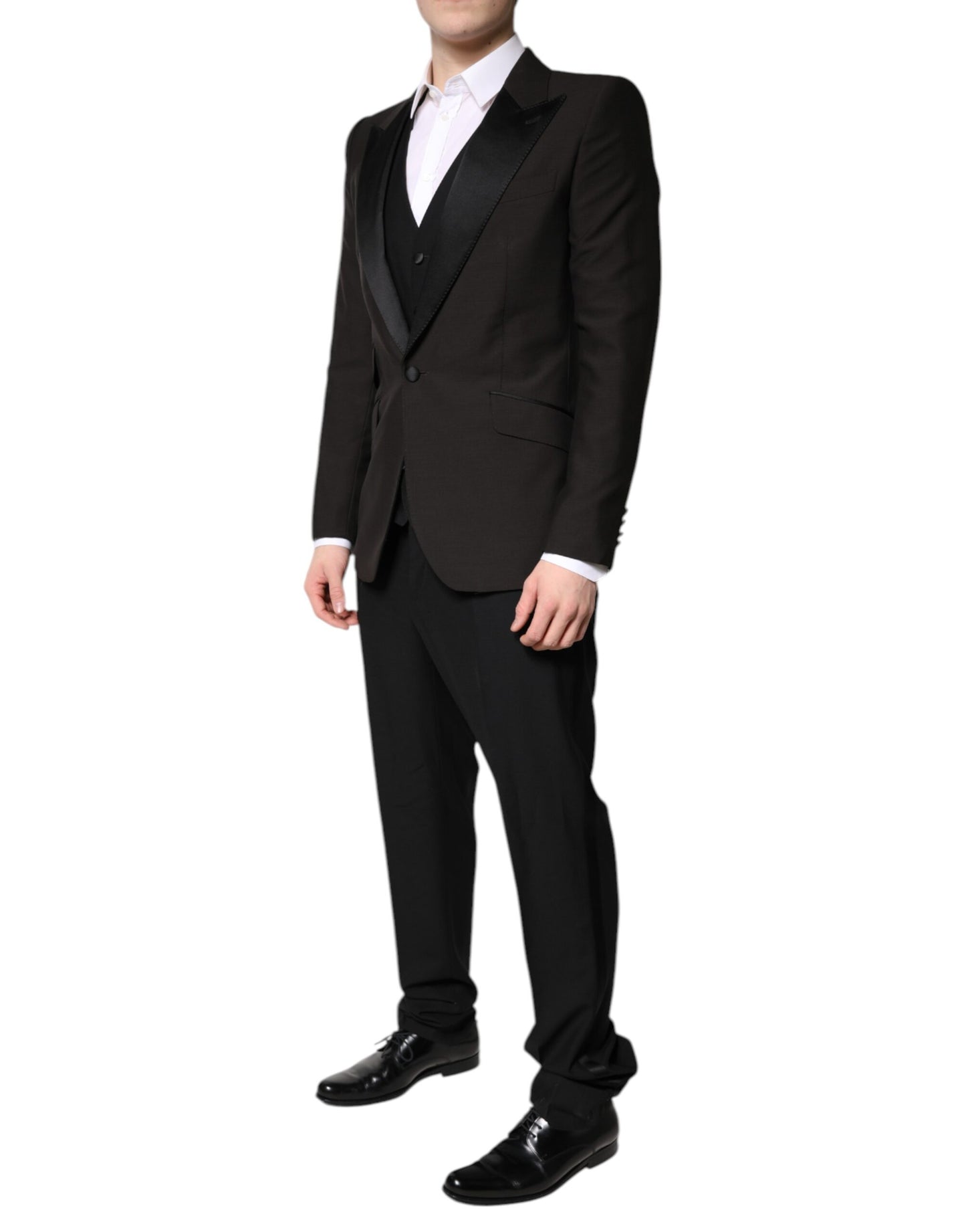 Outfito.ae