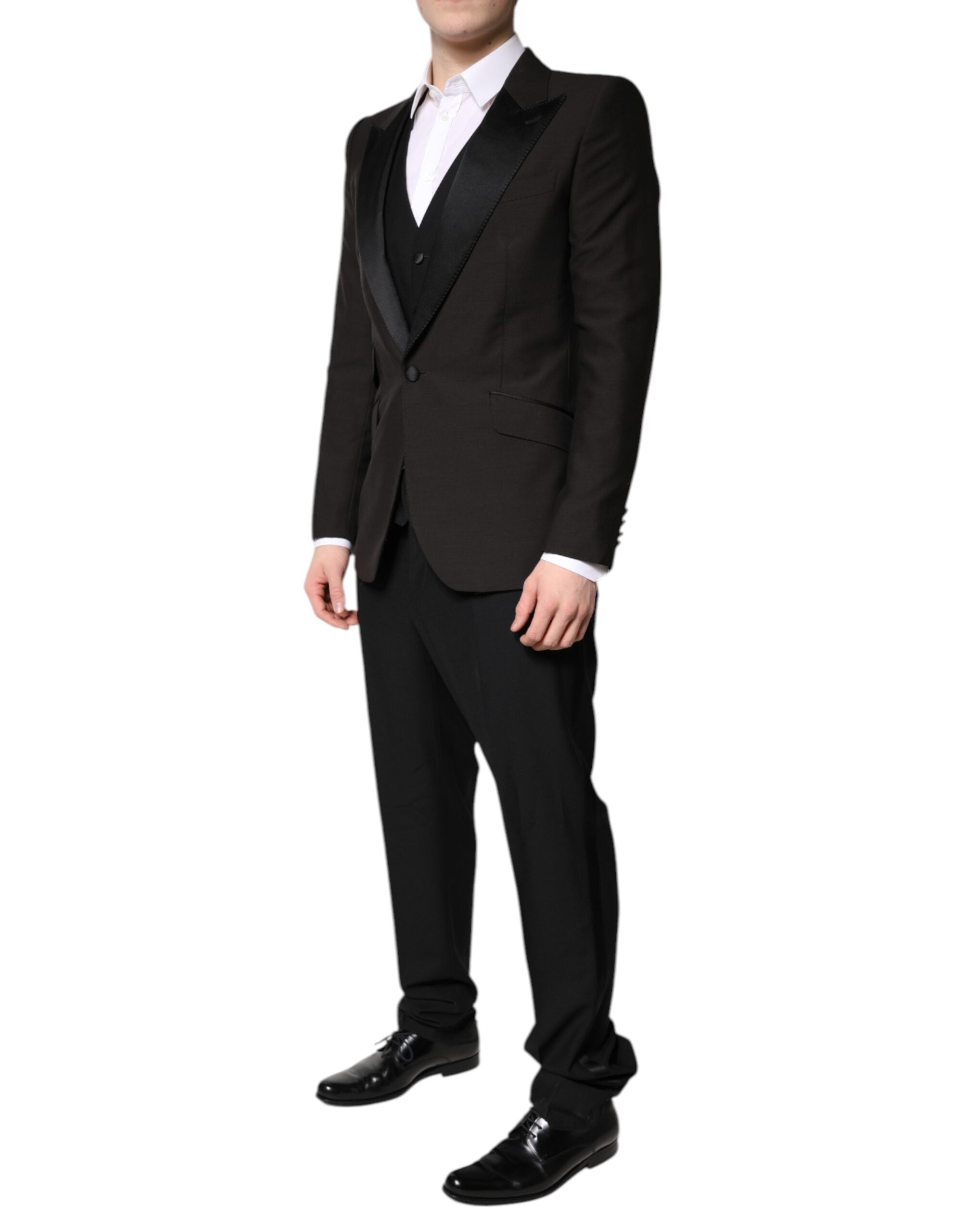 Outfito.ae